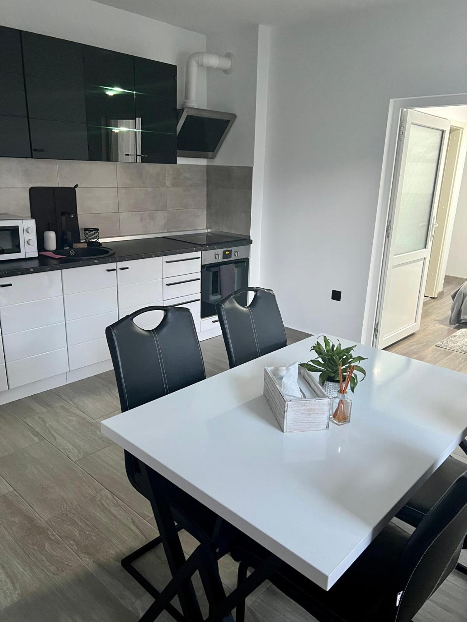 Silver House Rasnov Ngoại thất bức ảnh